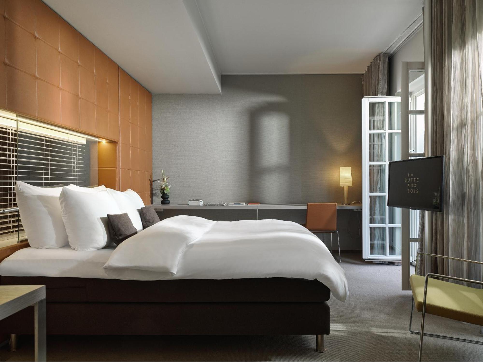 La Butte Aux Bois A Small Luxury Hotel Of The World Lanaken Exterior photo